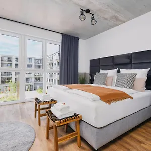 Svyvo - Serviced Ehrenfeld Apartment Köln